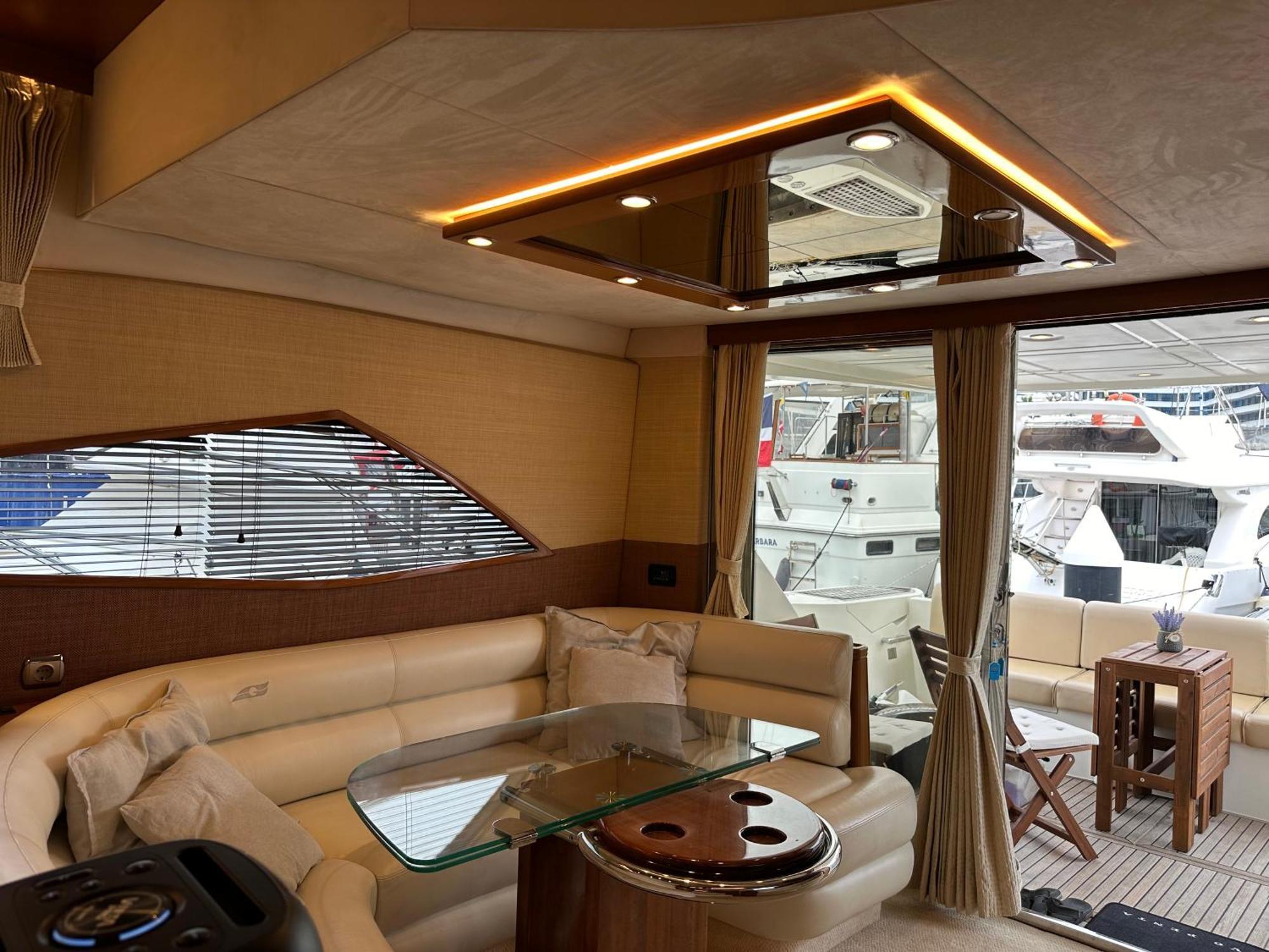 Yacht Pegasus II Hotel Barcelona Exterior foto